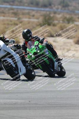 media/Oct-02-2025-Racers Edge (Thu) [[2c91cb6ab3]]/3-B Group/Session 3-Turn 16 (12pm)/